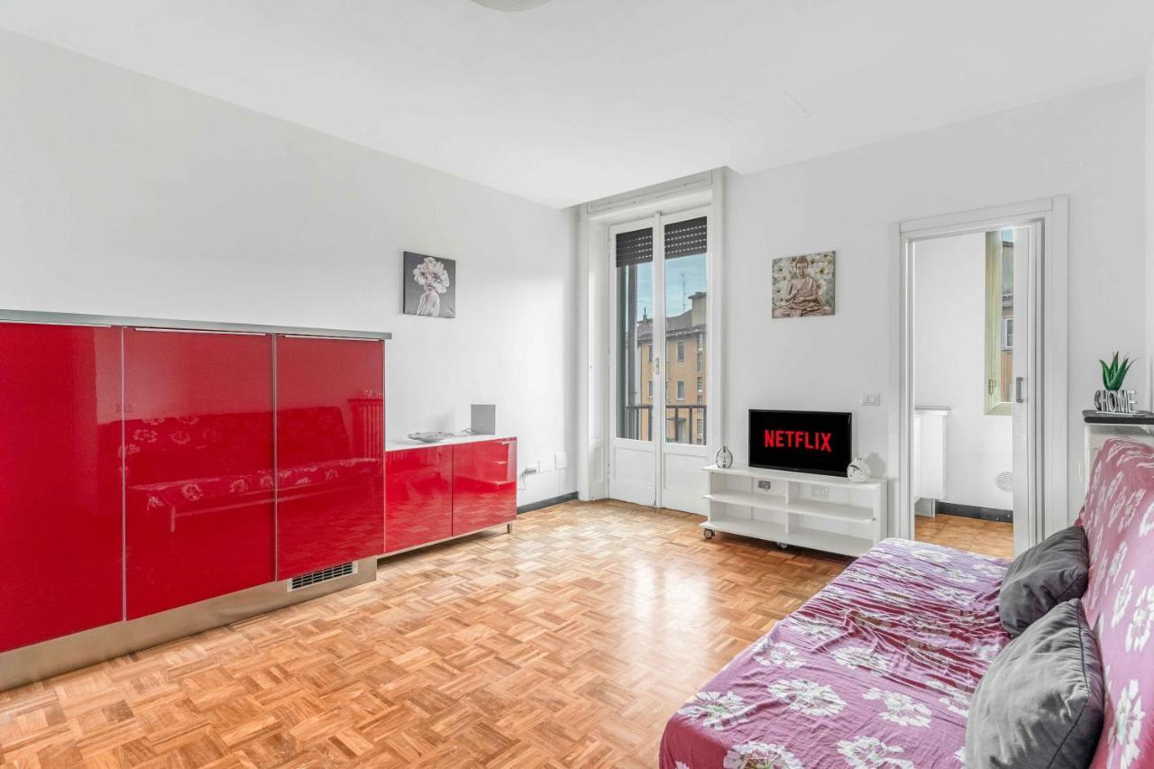 Mi8 -10 Minutes From The Duomo- Large Apartment Mediolan Zewnętrze zdjęcie